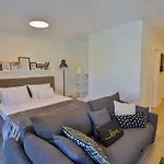 Luxury Urban With Jacuzzi Daire Split