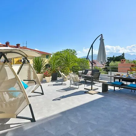 Luxury Urban With Jacuzzi * Spalato