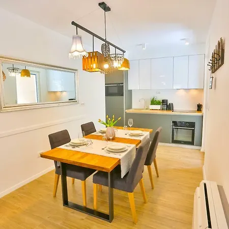 Appartamento Luxury Urban With Jacuzzi *