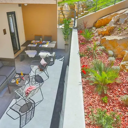 Luxury Urban With Jacuzzi Appartamento *